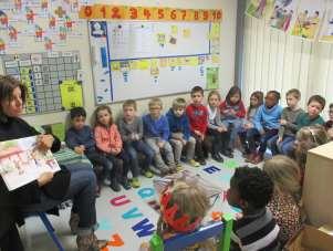 Om deze overgang zo zacht mogelijk te laten verlopen, zijn er een zevental kennismakingsmomenten met de leerkrachten van het eerste leerjaar, het schoolgebouw en de speelplaats.