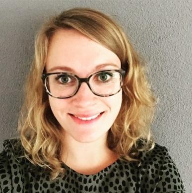 Rianne Kooiker Rianne is sinds begin 2014 werkzaam voor logopediepraktijk Verbalis. Ze werkt voor Verbalis op verschillende locaties in zowel Meppel als Vledder.