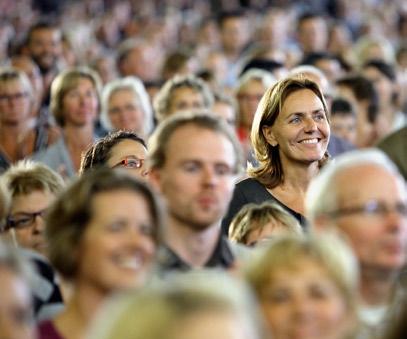 Zelfs niet in deze tijd waarin het kabinet voor een forse bezuinigingsopdracht staat. Dit blijkt uit een publiekspeiling via internet onder 1.