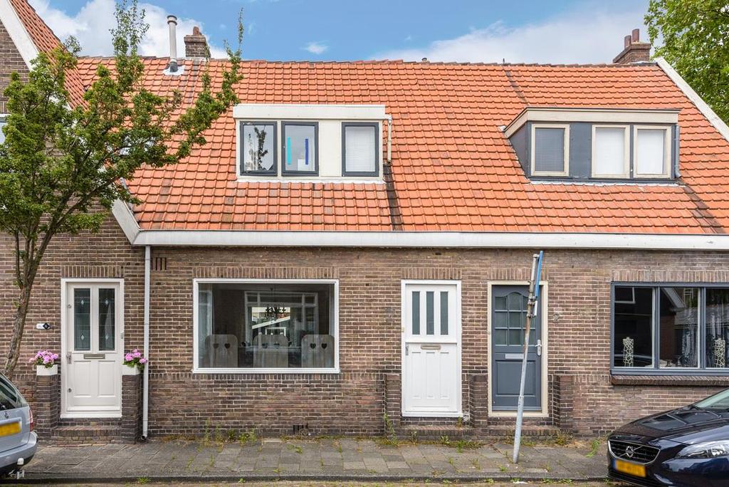 Heerlijk wonen in een gezellige woonwijk in het sfeervolle "Oud Zaandijk".