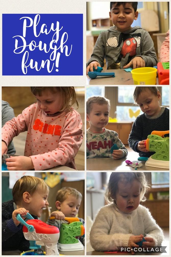 Fun fun fun De Play Dough tafel was een groot succes.