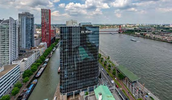 Modern en efficiënt Werken op de kantoorvloeren in Boompjes 258 is écht onderdeel zijn van de dynamiek van het centrum van Rotterdam. Op elke verdieping heeft u fantastisch uitzicht over de stad.