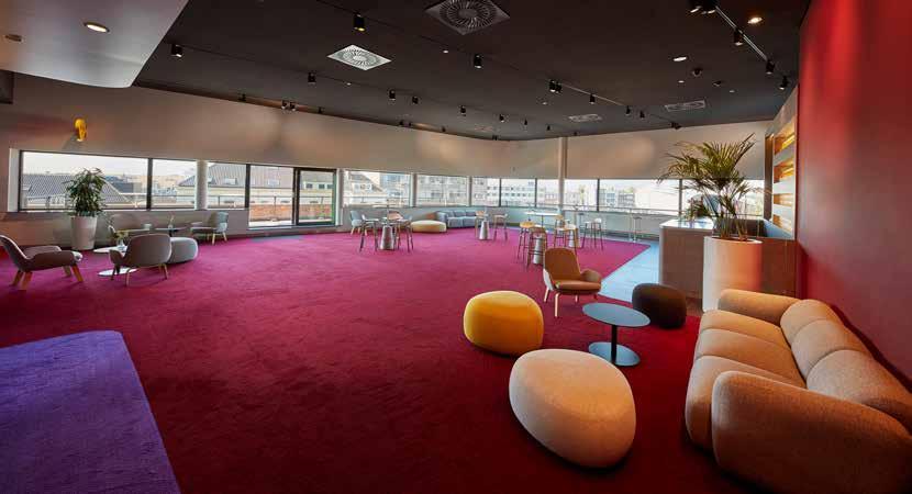 A THEATRE WITH A VIEW De comfortabele, moderne ambiance van de zalen, de business