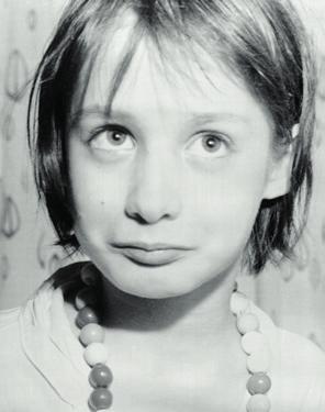 Genie: een Amerikaans meisje dat door haar vader 13 jaar lang in isolement is gehouden, vastgebonden aan een po-stoel of bed.
