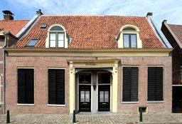 Watergoor woonde. Begin vorige eeuw woonde hier de Hr. Frans Kragt, geschiedschrijver van Nijkerk.
