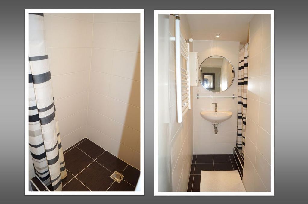 Indeling Toilet: Duo-blok toilet met fonteintje. Voor de helft licht betegeld. Badkamer: Kleine badkamer voorzien van douche, vaste wastafel en een design radiator. Geheel licht betegeld.