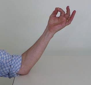 4. O-vormen maken met duim en vingers Doel: coördinatie van de
