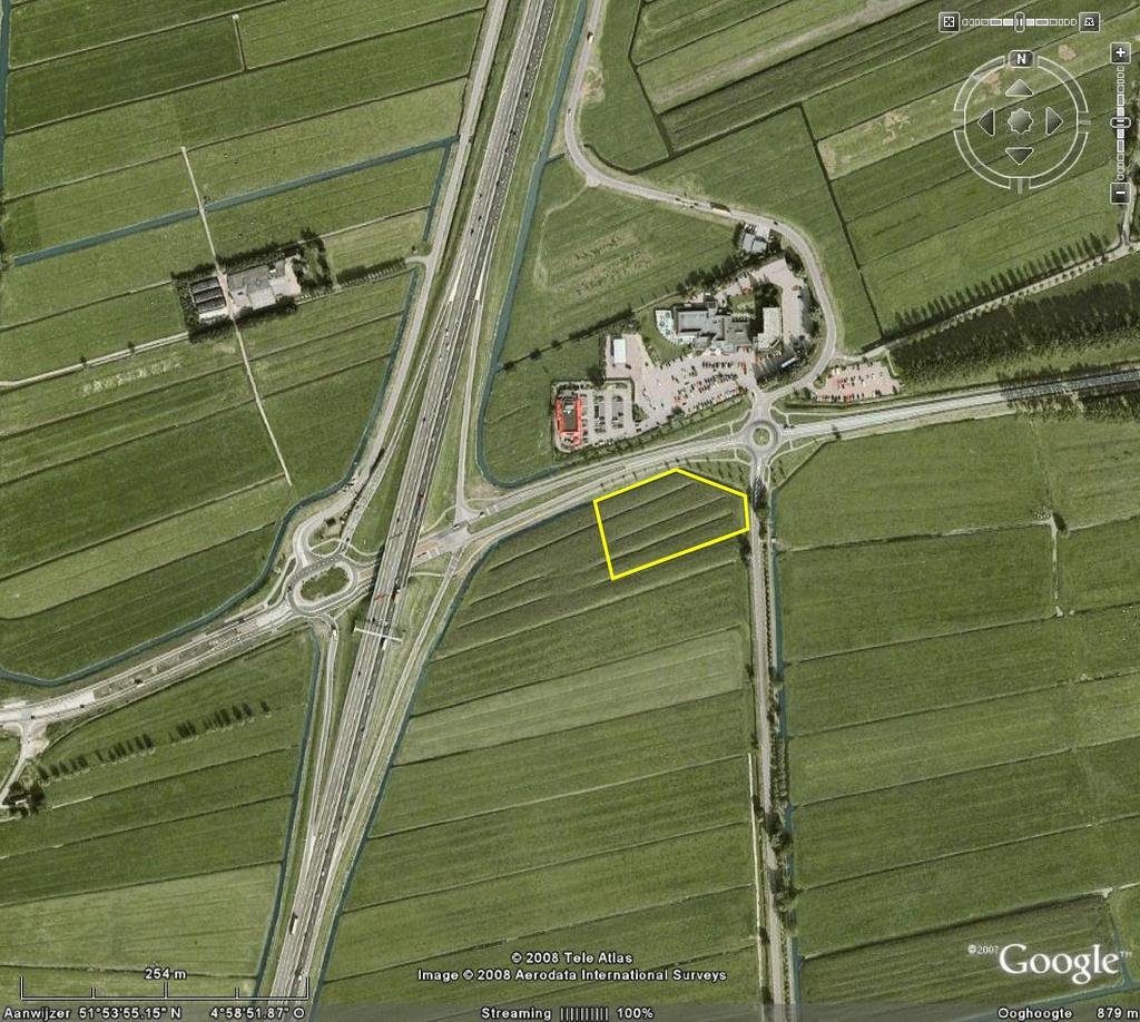 1.2 Locatie en administratieve gegevens Het onderzochte plangebied ligt aan de Beemdweg te Hoogblokland.