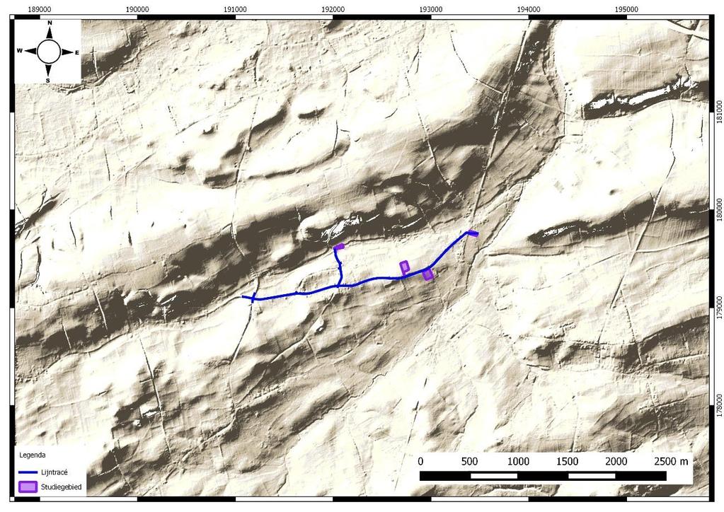 Figuur 27: Hillshade (afgeleid van DTM 5m) met aanduiding van het tracé (blauw) en te onderzoeken terreinen (paars).