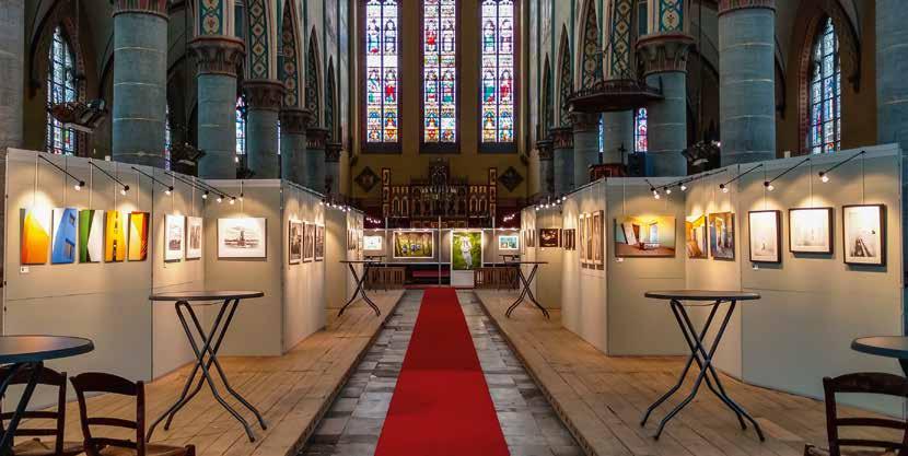 laquieremartine.com) Het toonmoment gaat door van 16 t/m 23 juni 2019 in de kerk van het Groot-Begijnhof te Sint-Amandsberg. Ingang via de Jan Roomsstraat.