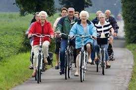 Elektrische fietsen lijken bij te dragen tot actief ouder worden. Elektrische fietsen zijn populair bij vrouwen en diegenen met een hogere BMI.