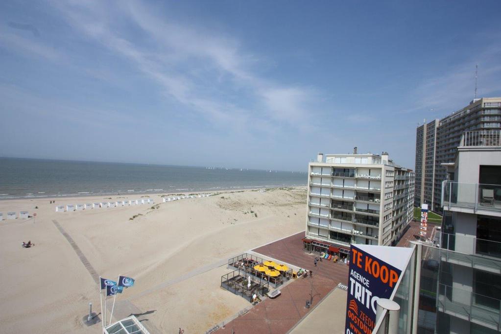 2 SLAAPKAMERS NEPTUNUS 7A Hoekappartement met een magnifiek zicht op zee en strand gelegen op de zeedijk van