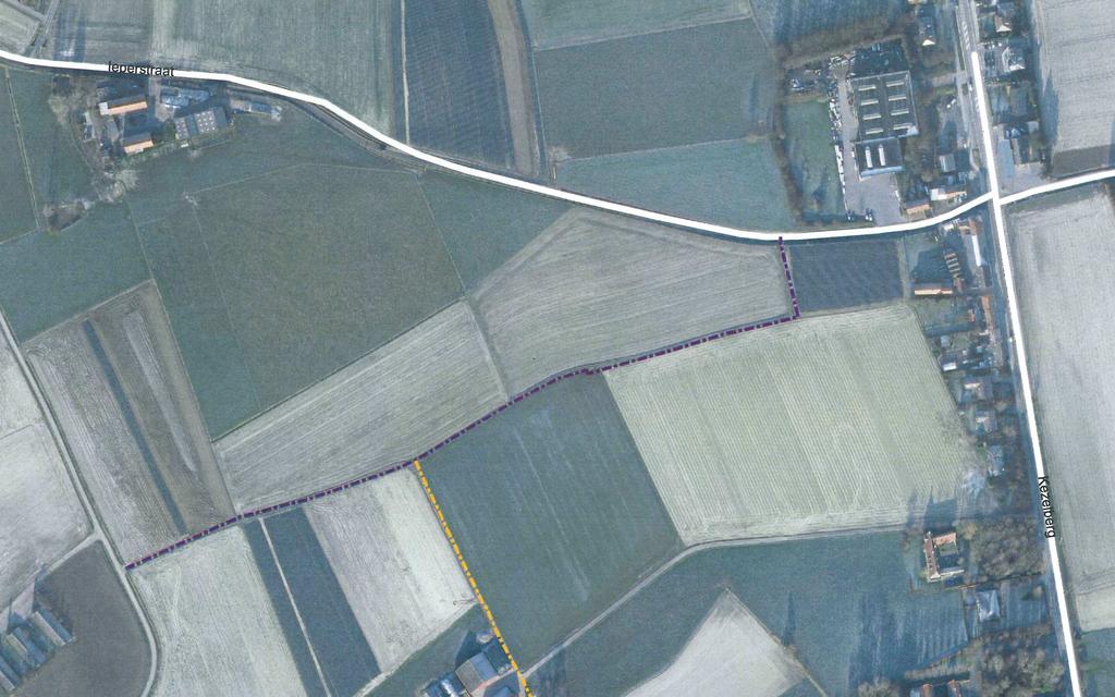 Vanmarckelaan - Heerweg Deel van deze officiële buurtweg ligt in kiezel en wordt niet