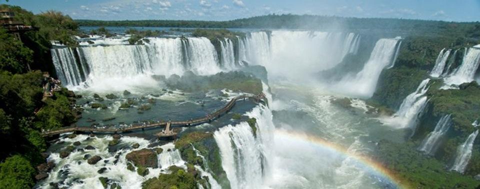 landschappen. Overweldigende Iguazu watervallen! Dag 13. Salta - vlucht naar Puerto Iguazu Dag 14.