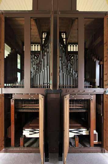 schalkerweerd wellicht de vrijgekomen registertrekkers uit het orgel van de Dominicuskerk (1872) te Utrecht opnieuw heeft gebruikt.