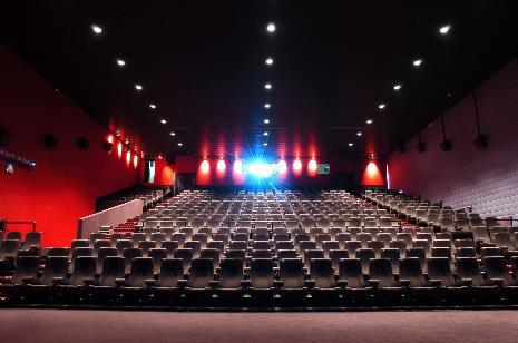 Zaterdag 28 november: Vanavond maken we van de lokalen een echte cinema zaal waar we samen kunnen genieten van een SUPER leuke film, lekkere popcorn, chips, De deuren van de KLJ cinema zaal zullen