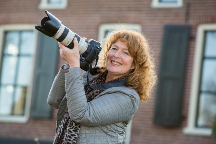 Specialisatie van Marijke Bennink is theaterfotografie. Marijke is fotograaf bij de Gashouder.