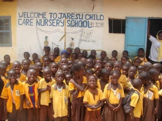 Bedrijven benaderen voor financiële ondersteuning van de school 5 Samenwerken in Gambia met Yong People Whithout Borders 6 Aankoop grond in Kotu voor bouw Nursery School afronden 7 Blijven