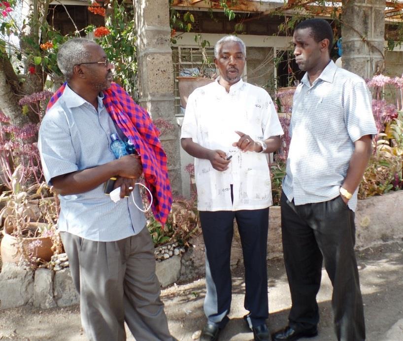 Fr. Ngure (directeur van Sint Josef Hospital) heeft intensief contact met de directie van een goed/groot ziekenhuis in Nairobi. Op diverse vlakken wordt er samengewerkt. Kajiado (fr.
