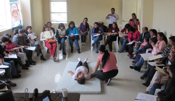 Op de school voor speciaal onderwijs in Cajamarca (CEBE, CREBE en ook SANEE) hebben we verschillende presentaties en workshops georganiseerd. Daar werd erg enthousiast op gereageerd!