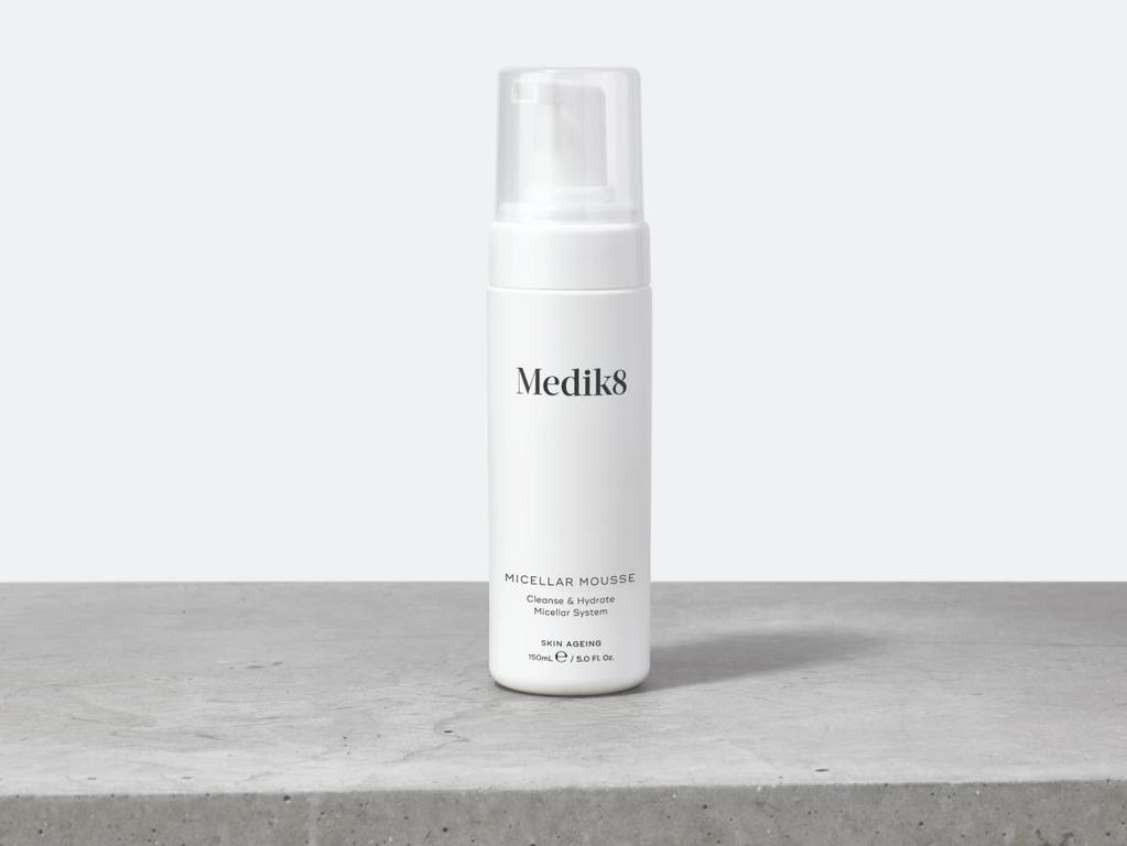 Micellar Mousse Purifying & Nourishing Effortless Rinse-Off Cleanser Inspiratie Micellar Mousse gaat een stap verder door een ultra-romige textuur te produceren die sneller en effectiever is bij het