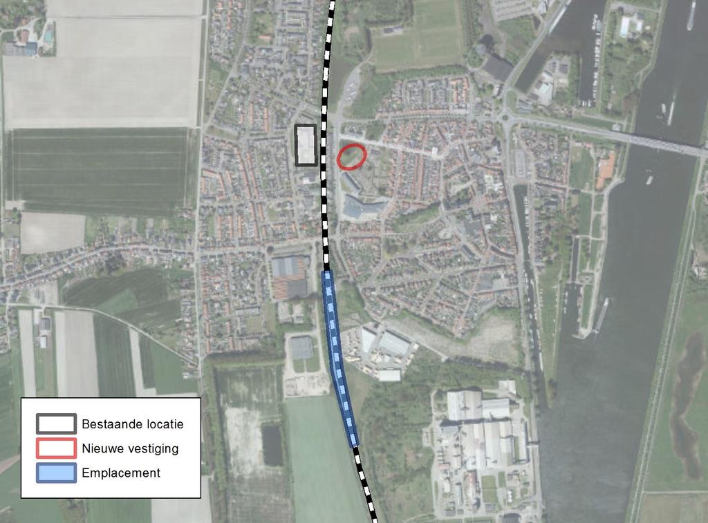 Externe veiligheid emplacement Sas van Gent 5 3. Uitgangspunten risicoberekening 3.1. Plangebied Figuur 1 toont de ligging van Redoute in de bestaande situatie en de nieuwe vestigingslocatie.