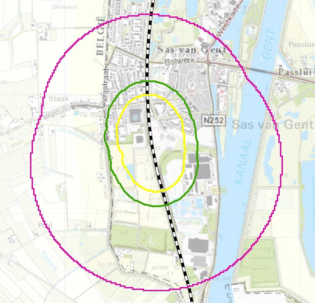 Externe veiligheid emplacement Sas van Gent 8 4. Resultaten 4.1. Plaatsgebonden risico Figuur 3 toont de plaatsgebonden risicocontouren.