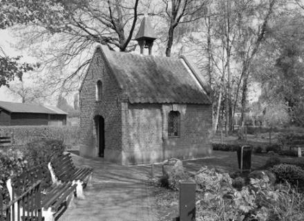 In 1928 verkochten de Franse Jezuïeten het kasteel aan de paters van de Congregatie van de Heilige Geest, die er dan al veertien jaar vertoefden.