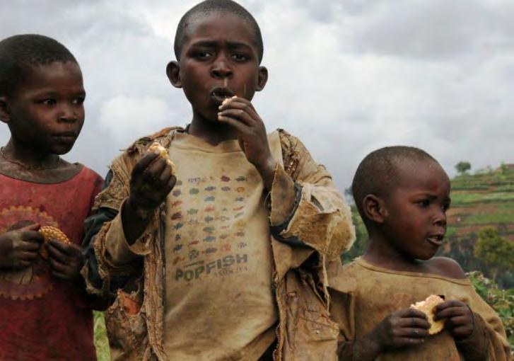 ontbijt en gezelschap voor eenzame ouderen. Zij kunnen onze steun goed gebruiken. 23 juni 2019 Rwanda Voedselprogramma voor ondervoede gezinnen Cyangugu staat bekend als het armste deel van Rwanda.