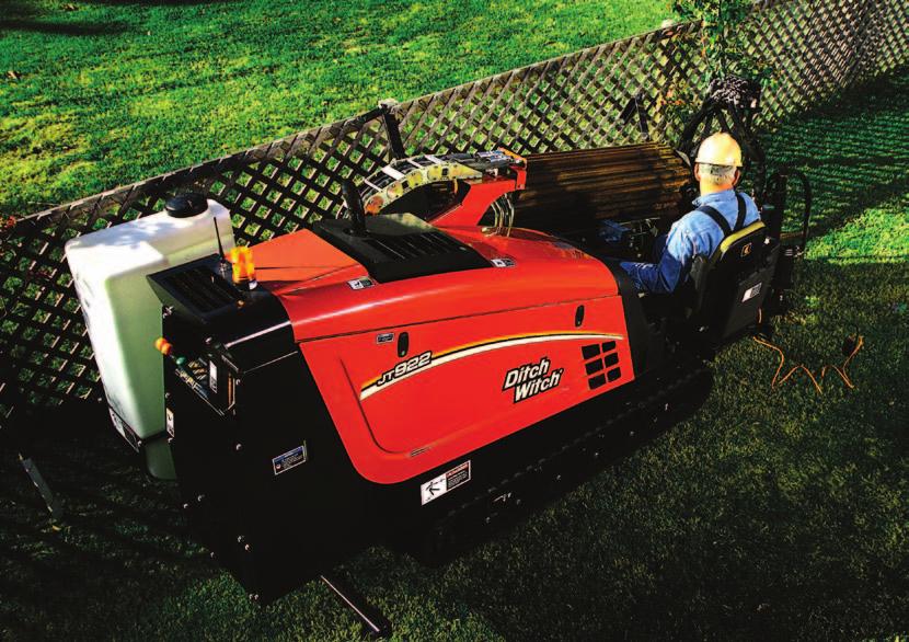 Small jobsites demand maneuverability, and the JT922 is easy to move, easy to turn, and rides on turf-friendly tracks for less surface disturbance.