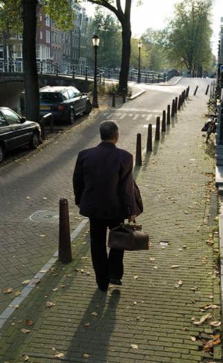 Foto: Bogaert/Hollandse Hoogte Op basis van de NPA-gegevens uit 2007-2008 hebben we het gemiddelde aantal uren per 1000 patiënten per week (plus standaarddeviatie) berekend dat de huisartsen aan elk