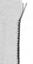 Verstellen/stoppen 31 Randen met elastiek Steekbreedte: Steeklengte: zigzagsteek nr. 2 ca. 5 mm 1 mm 1,5 mm terugtransportvoet nr.