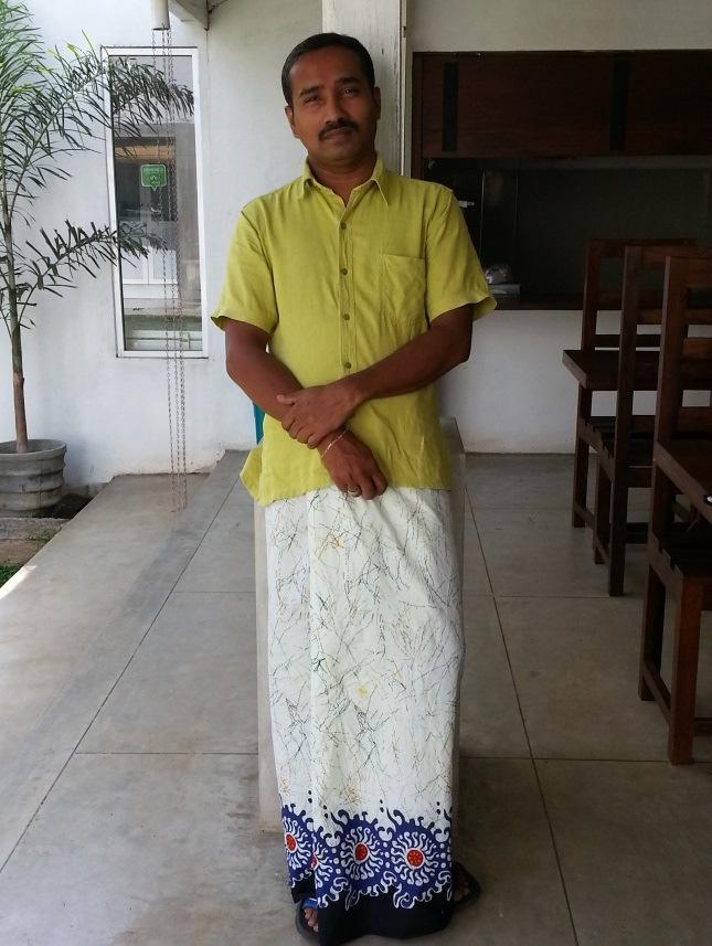 Mohammed woont in Trincomalee, in Eastern Provence (Noord-Oost Sri Lanka) 3. Meneer Pusya Gonawla Sudassi Lankre Tero.