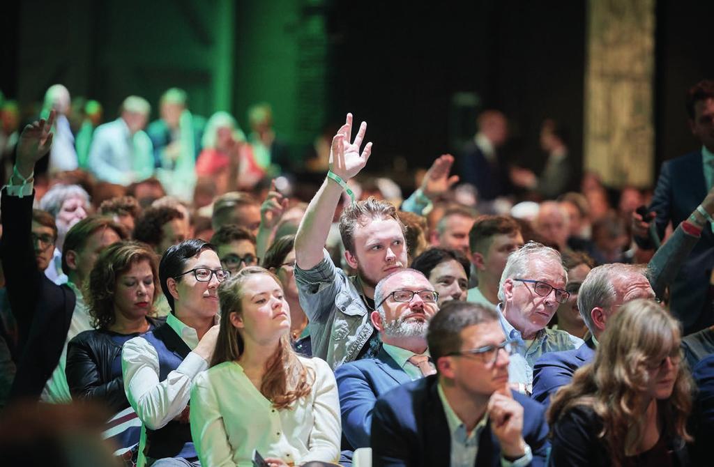 5 Betrokken, toegankelijk en helder Mensen moeten worden betrokken bij onze democratie. Als je dat wil, moet je mee kunnen doen. Als je iets belangrijk vindt, moet je daarover kunnen meepraten.