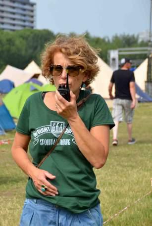 DOELSTELLING 3 Doelstelling 3: Een actieve buurt creëren door buurtbewoners te activeren De derde doelstelling van De Buurtcamping is om buurtbewoners te motiveren om zich actiever in te zetten voor