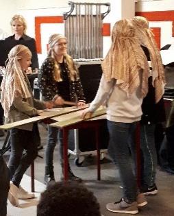 Als afsluiting van het concert verliet iedereen de zaal als een olifant onder de begeleiding van de klanken van The Elephantsong.