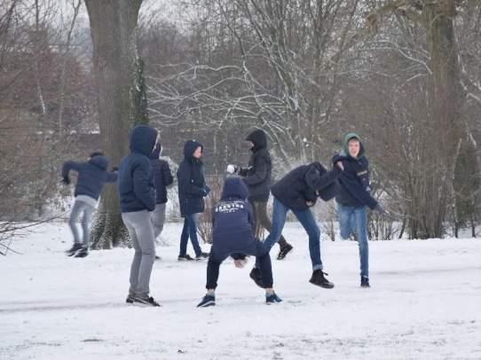 Het gaat om Thibaut Braekevelt (6WEW8), Lander Cortvriendt (6WEW8), Rune Delameilleure (6WEW8), Lotte Van Loo (6WEW8), Matthieu Vander Linden (6WEW8) en Jean Vervelghe (6WEW8).