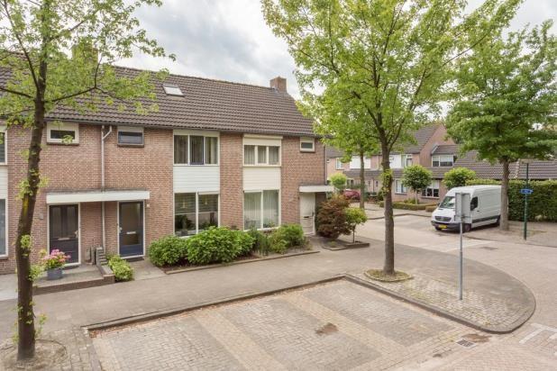 Run 4 Kaatsheuvel Zeer nette, uitgebouwde tussenwoning met