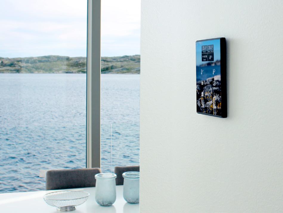 TMD Display geïnstalleerd in Panorama Hotel & Resort (eiland Sotra - Noorwegen). www.panoramahotell.
