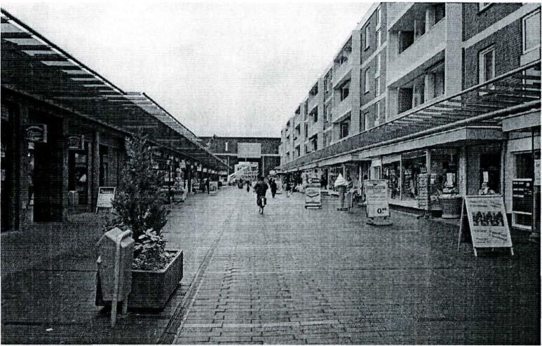 Winkelcentrum Leyweg, het centrale gedeelte 1.