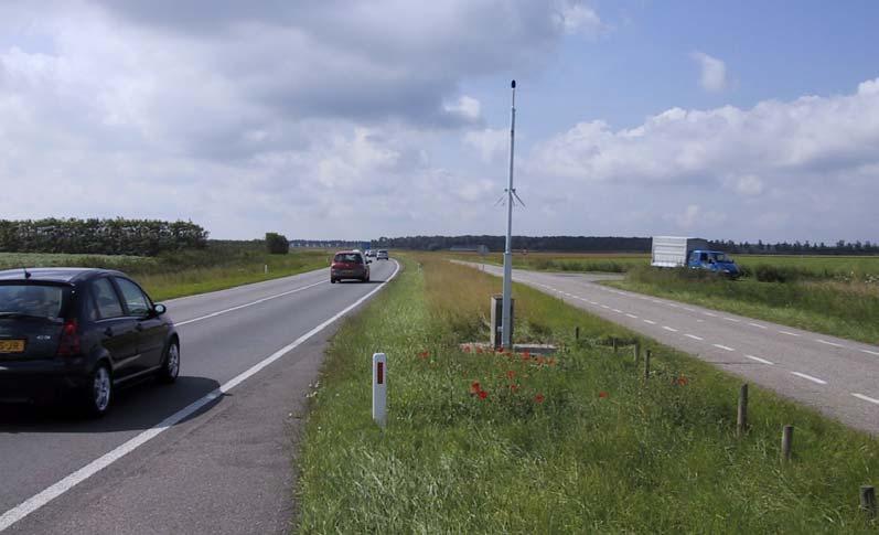RIVM rapport 680300001 pag. 29 van 62 2.3 Provinciale weg N256 Noord-Beveland In augustus 2004 is een monitorlocatie in gebruik genomen langs de N256 op Noord- Beveland in de provincie Zeeland.