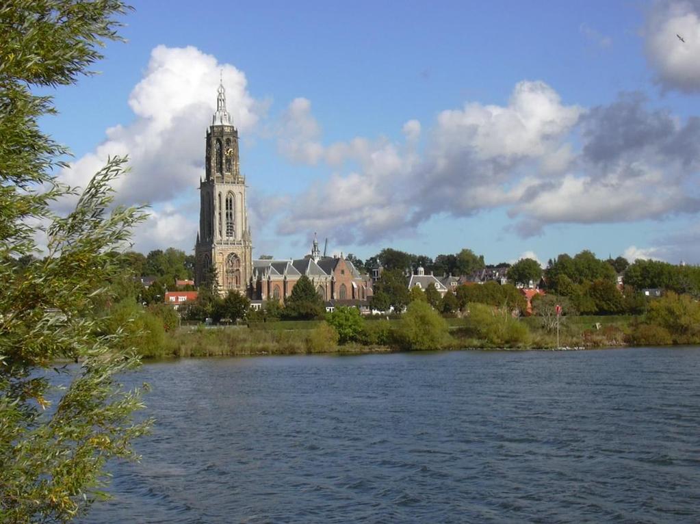 Het ringfort op de Grebbeberg en de Cunerakerk van Rhenen excursie zaterdag 25 mei 2019 Onze verkenningen in de regio voortzettend gaan we dit jaar naar Rhenen.