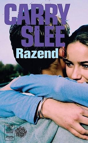 Titelverklaring Carry Slee heeft Razend waarschijnlijk als titel gekozen, omdat Sven en Roosmarijn razend zijn. Sven is razend op zijn vader, omdat zijn broer Lennart alles mag en krijgt.