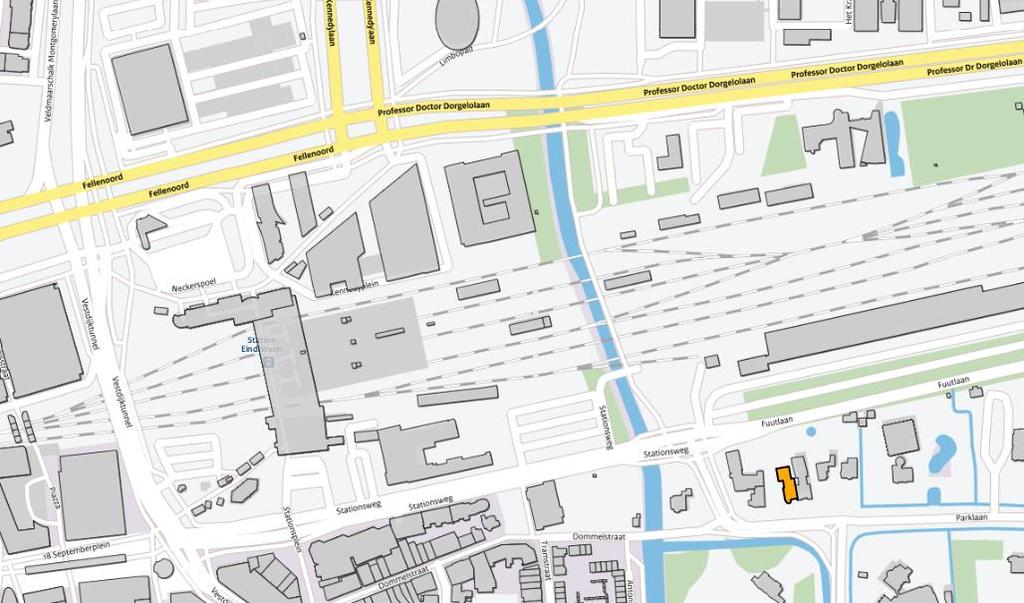 Locatie Bereikbaarheid De kantoorvilla is zeer goed bereikbaar via de rondweg rondom Eindhoven-centrum welke doorgaand verkeer naar het snelwegennet en de regio leidt.