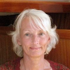 3.17 Docenten Gineke Sietsma is hoofdtrainer en - coach van AMETHIST Developing People, eerstegraads docent en gestalttherapeut.