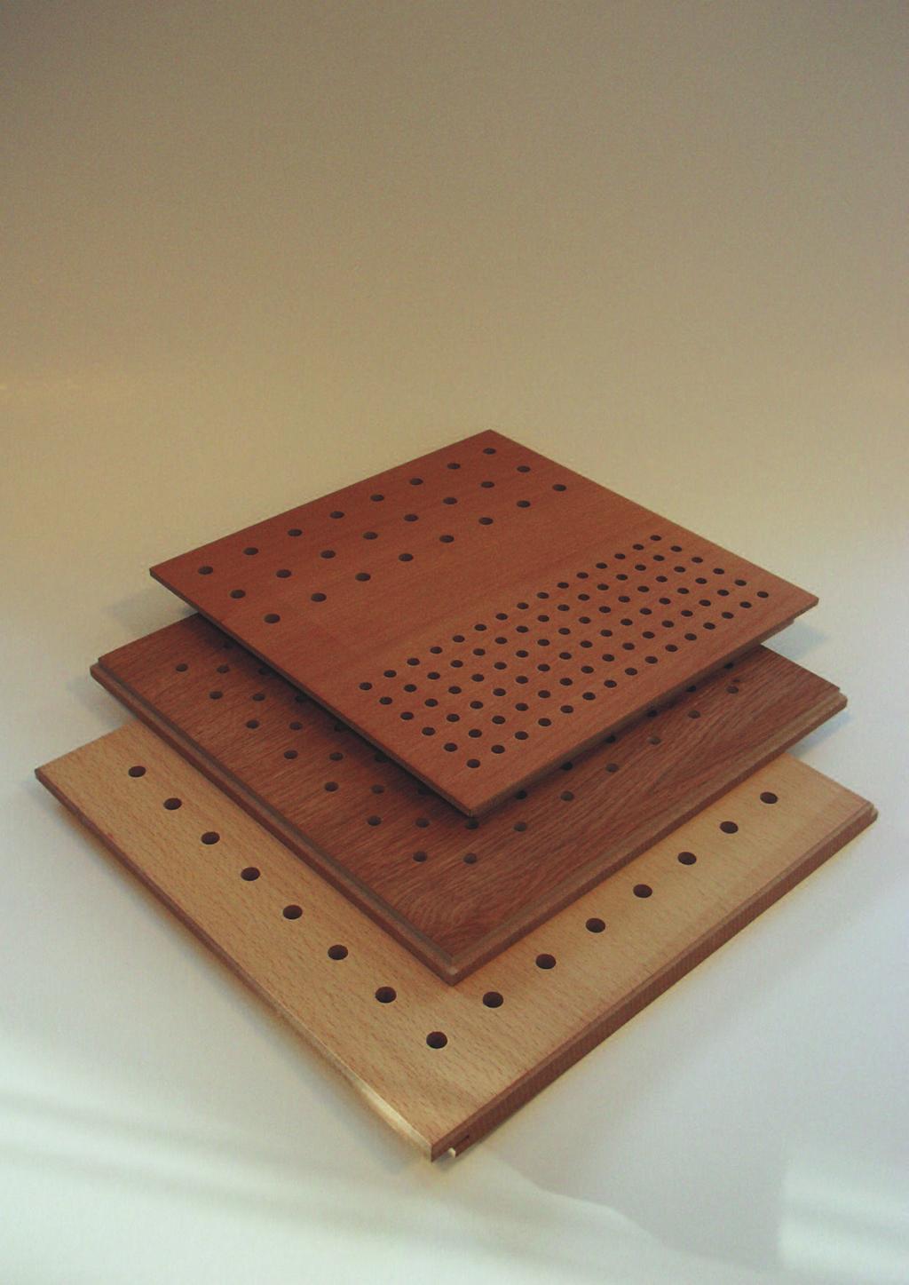 De tegels zijn afgewerkt met houtfineer en hebben een natuurlijke houtlook.