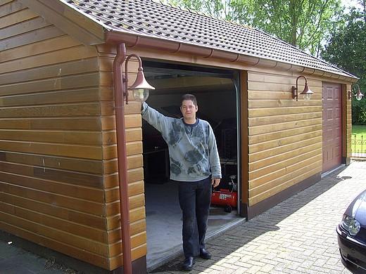 Met Peter gaan wij een kijkje nemen in zijn garage.