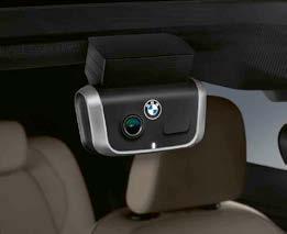 Aanbevolen wordt om de Baby Seat 0+ met de ISOFIX Base aan de ISOFIX houder van de auto vast te maken; hij kan echter ook alleen met de autogordel worden bevestigd. BMW Junior Seat 1.