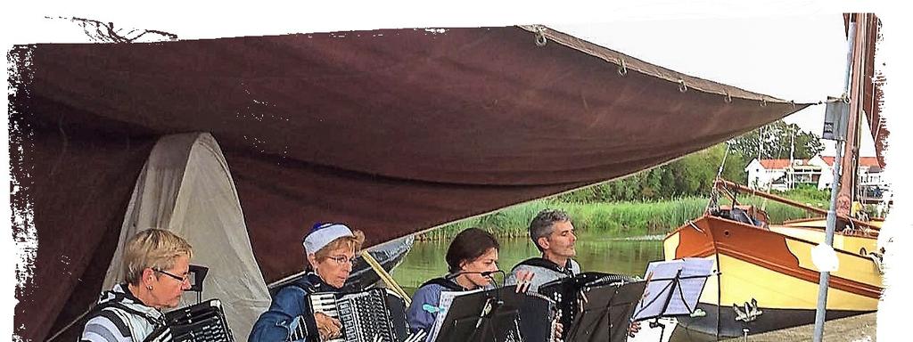 (Vereniging Historische Schepen Purmerdijk) Zij vroegen of er een groepje van Accordando Zeemans liedjes