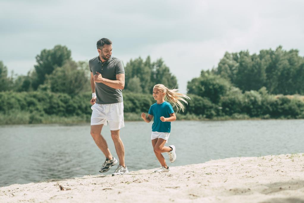 Inleiding Bewegen en het spelen van spellen houden het lichaam gezond en zorgen voor een goede conditie. Maar ook mentaal en sociaal heeft bewegen grote voordelen.